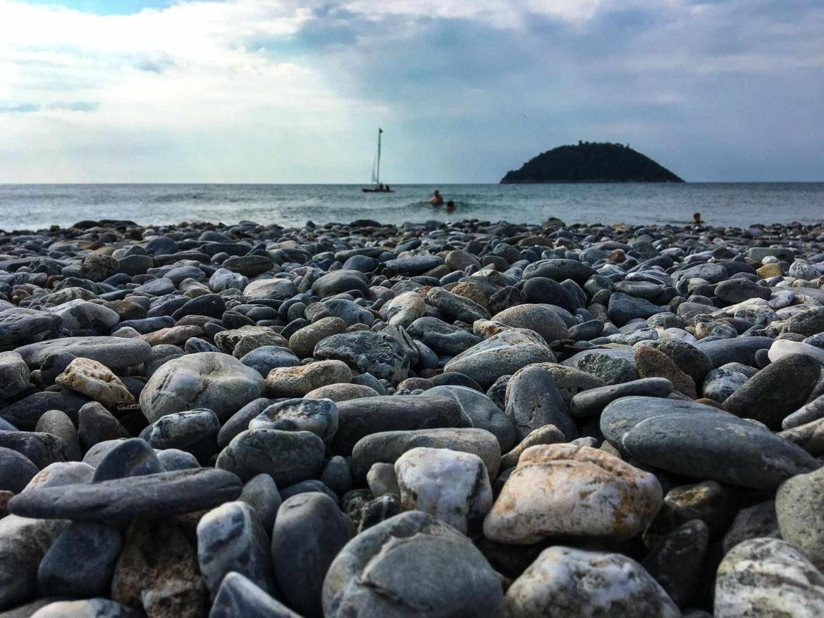 Nicoletta Rivieraholiday Albenga Ngoại thất bức ảnh