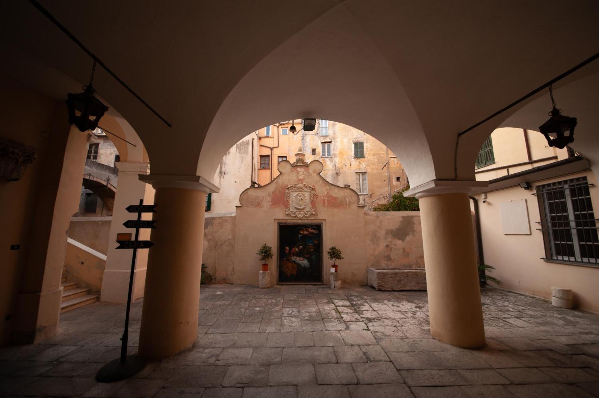 Nicoletta Rivieraholiday Albenga Ngoại thất bức ảnh