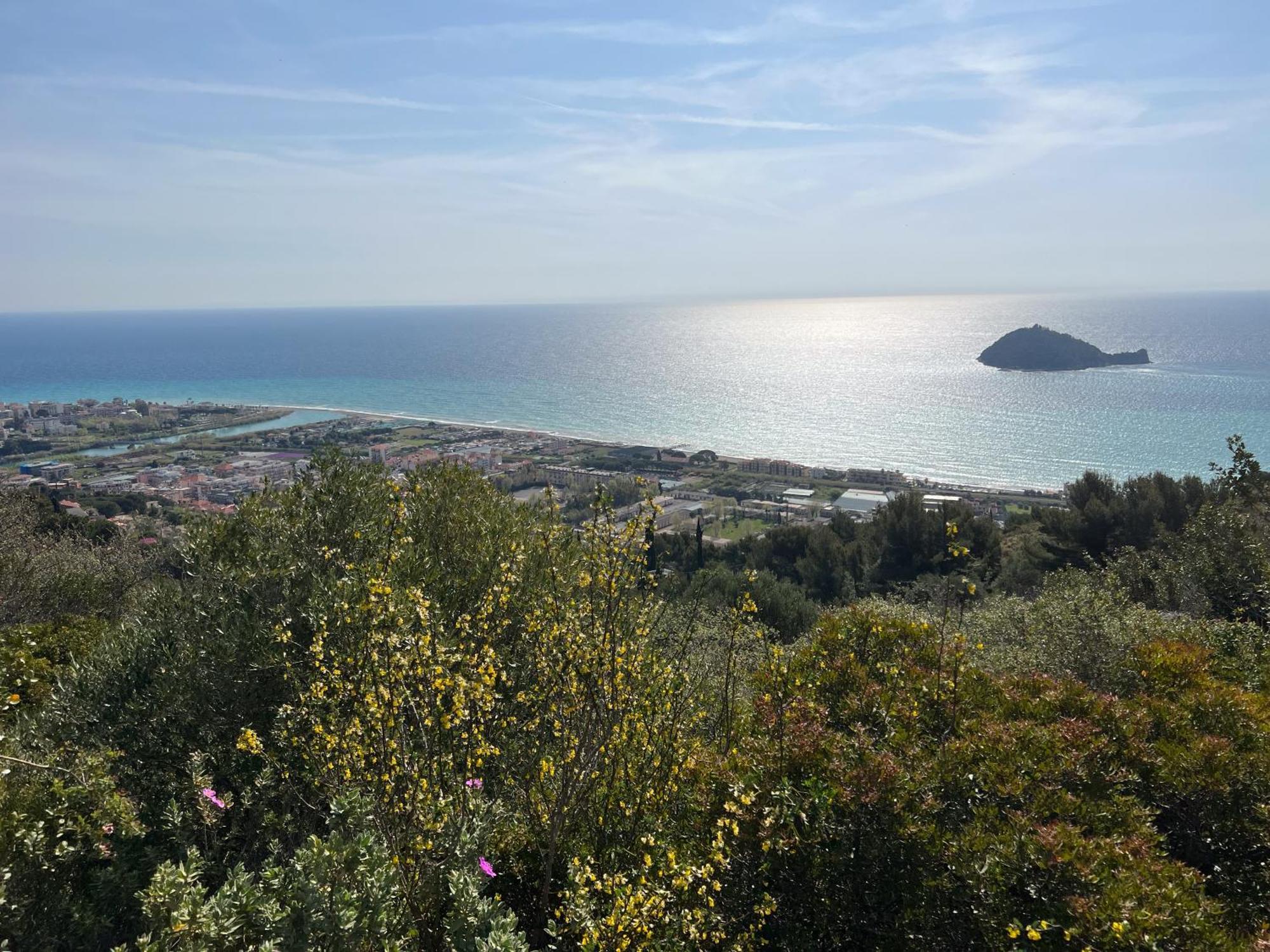 Nicoletta Rivieraholiday Albenga Ngoại thất bức ảnh